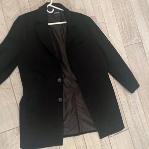 Mens Express Trench Coat Like New Used 2 Times. Retail price $185 plus tax